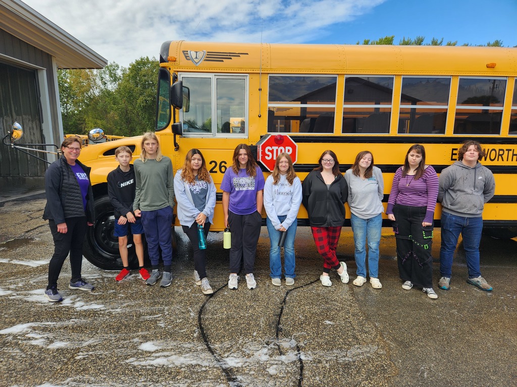 EHS Day of Service Thank you to all students, staff and community members who helped make this year's Day of Service a success! All 9,10 and 12th grade students worked for three hours at one of twenty-eight sites on a service project. Among the sites were the Ellsworth Ambulance, Camp Pepin, Cairns Woods Trails, Ellsworth Care Center, EBSA softball/ baseball fields and the Ellsworth Village Langer Park. All EHS students then had a school wide picnic to celebrate their work. A huge thank you to all groups who hosted a site!