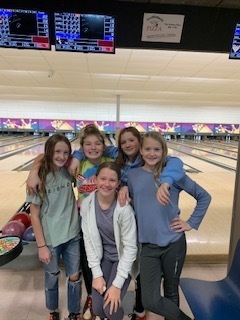 6th graders had a fun afternoon of bowling last Friday.  Thank you to EMS Parents Club for sponsoring the trip.